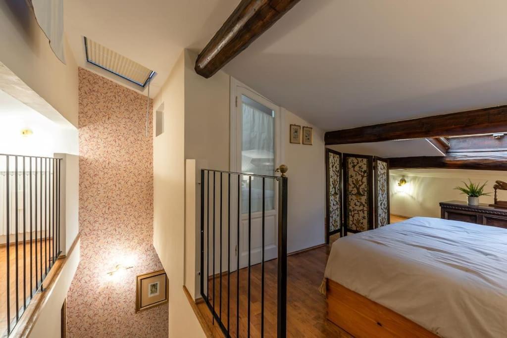 Ferienwohnung Santarosa Five Senses Florenz Exterior foto
