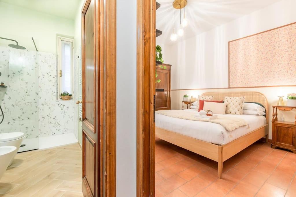 Ferienwohnung Santarosa Five Senses Florenz Exterior foto